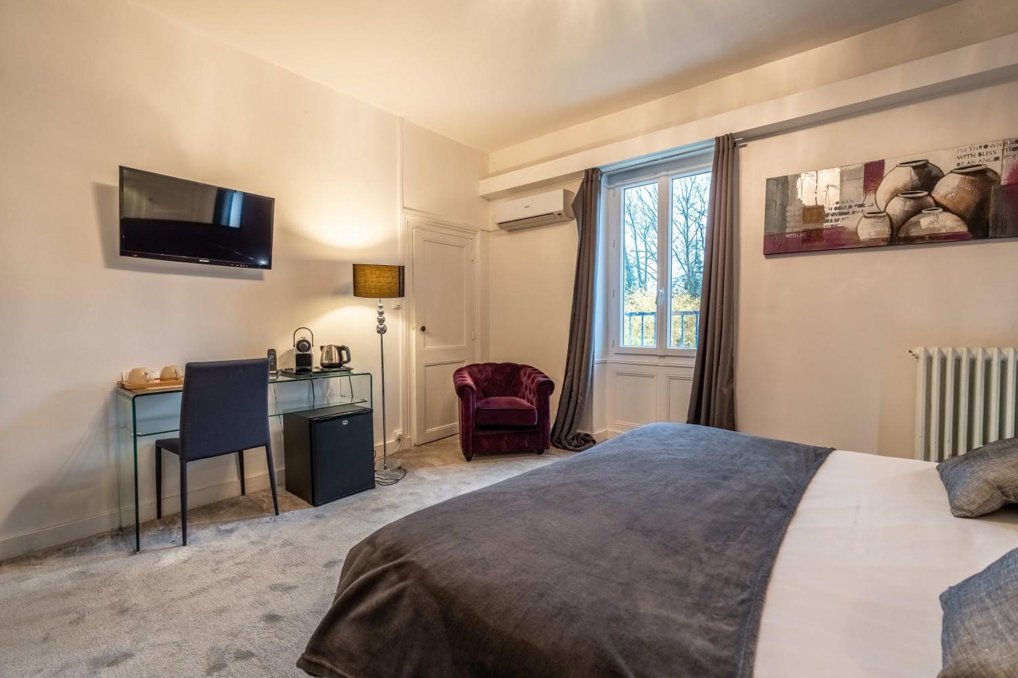 Hotel Quai Des Pontis 干邑 外观 照片